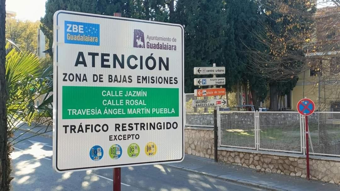 Turistico Dct. Creus Apartment *